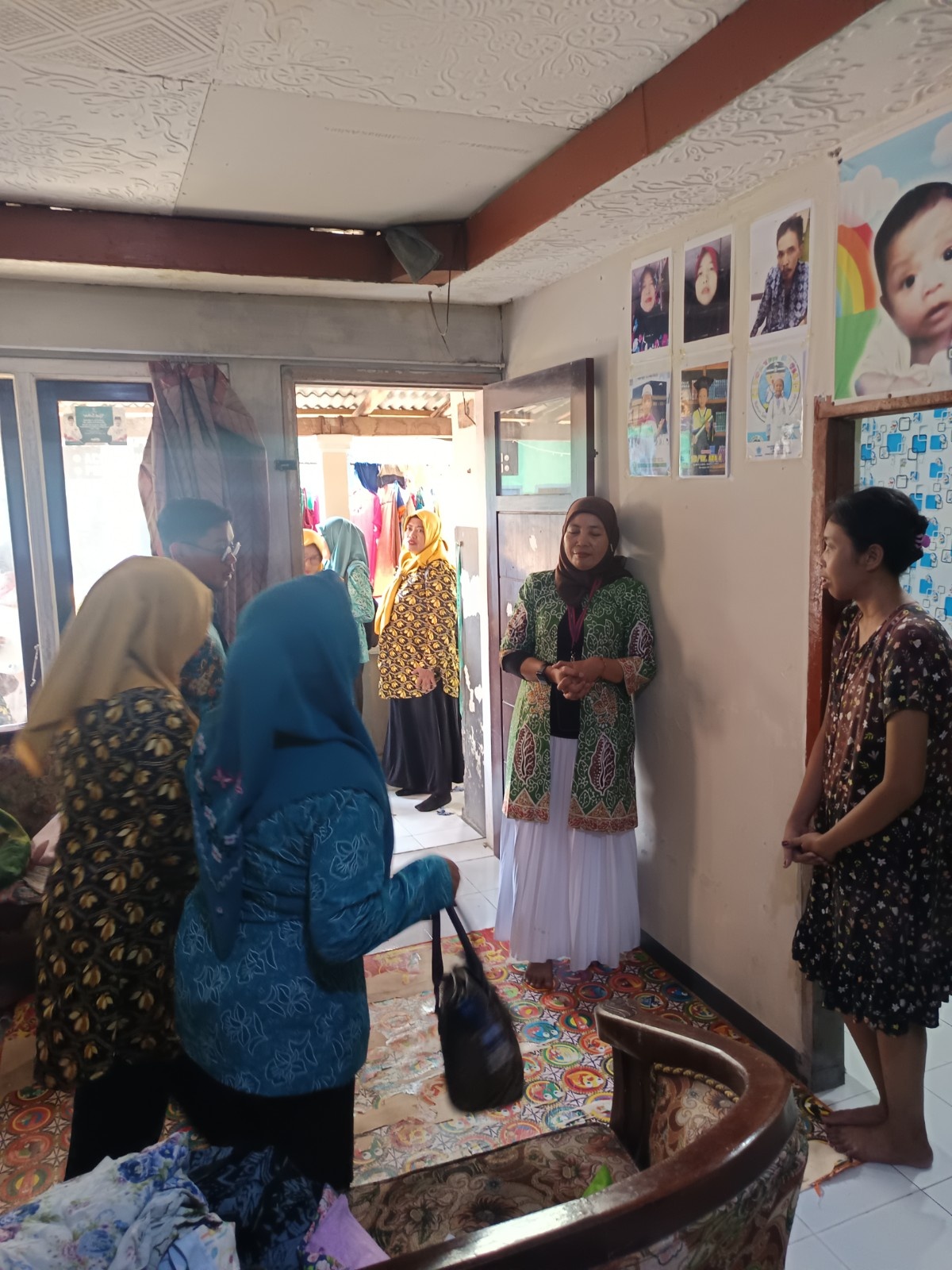 Home Visit Kelurahan dan Puskesmas Mangli untuk Baduta Terindikasi Stunting di Karang Mluwo